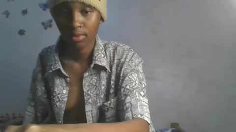 Snapshot of sweetypussy01 chatting on October 21, 6:56 pm sweetypussy01 online show from October 21, 6:56 pm