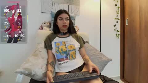 Snapshot of swt_helen chatting on September 18, 6:17 pm Helen  online show from September 18, 6:17 pm