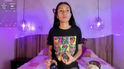 Sylvia Leos online show from February 17, 11:34 am