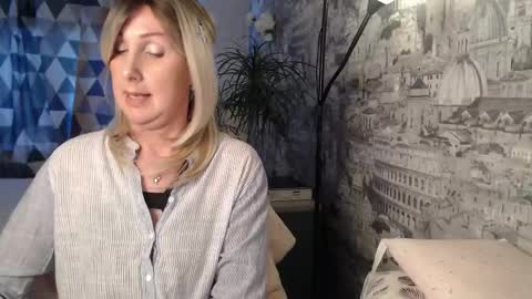 Sylvia online show from February 3, 8:19 am