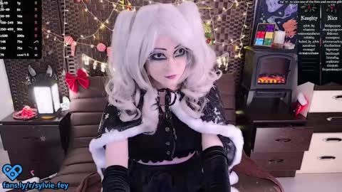 Sylvie online show from December 29, 12:20 am