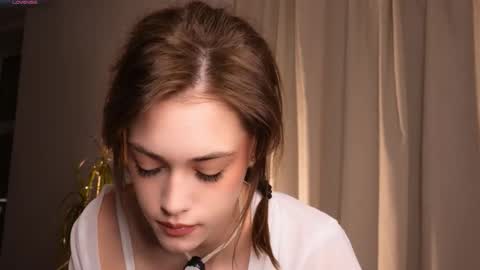 Heeey im Helena3 -- fav555100333 -- pvts only premium and after my public show 3 online show from December 16, 3:34 am