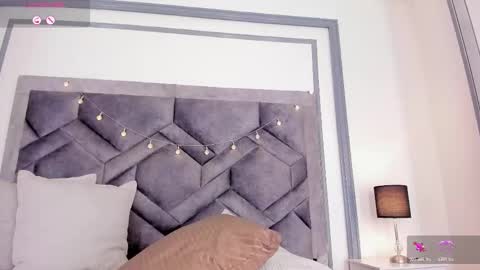 Tahlia Moreau online show from February 18, 8:57 am