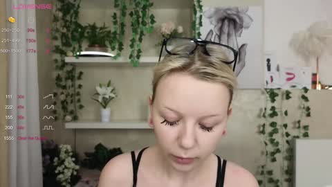 Emily online show from January 13, 5:12 pm