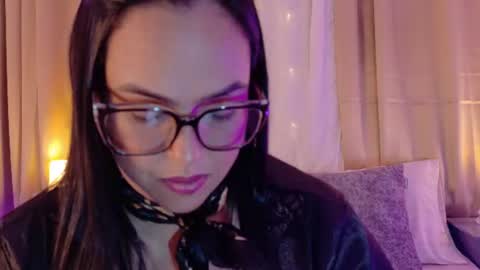 tali  online show from July 17, 10:24 pm
