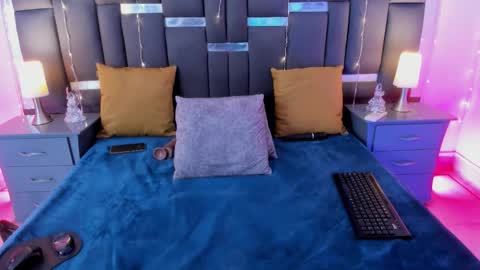 tali  online show from January 8, 10:25 pm