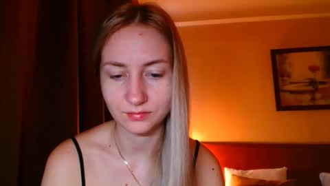  Kira  online show from December 19, 7:33 am