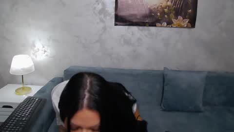 Snapshot of tallida69 chatting on February 6, 12:54 am Tallida online show from February 6, 12:54 am