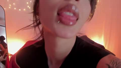 Tamy online show from May 7, 9:29 pm