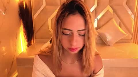 Tamara  online show from January 7, 1:03 pm