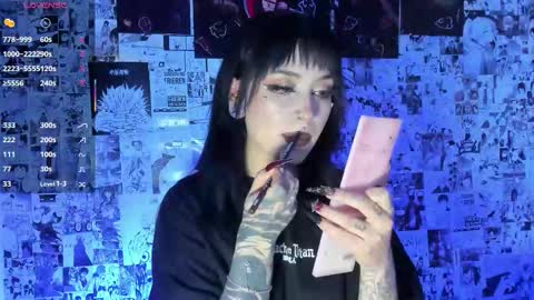 Cami 3 online show from February 16, 6:02 am