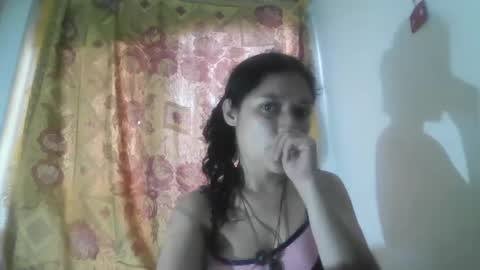 tamaranauthyy online show from December 3, 3:00 pm