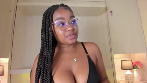 Tami online show from March 19, 7:40 pm