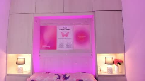 Tami online show from September 25, 7:45 pm