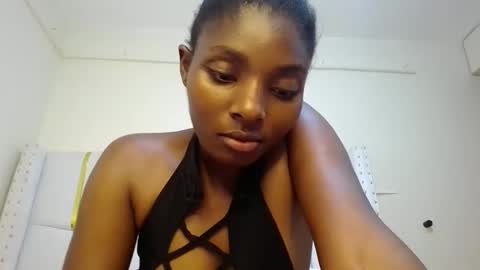 Snapshot of tamia538235 chatting on March 11, 11:48 pm tamia online show from March 11, 11:48 pm