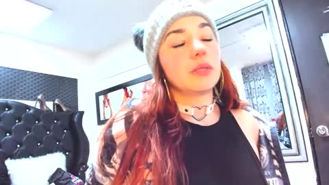 Snapshot of tammyparker_ chatting on December 22, 4:06 am Tammara  online show from December 22, 4:06 am