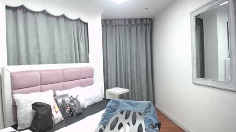 Snapshot of tammyparker_ chatting on February 28, 5:04 am Tammara  online show from February 28, 5:04 am