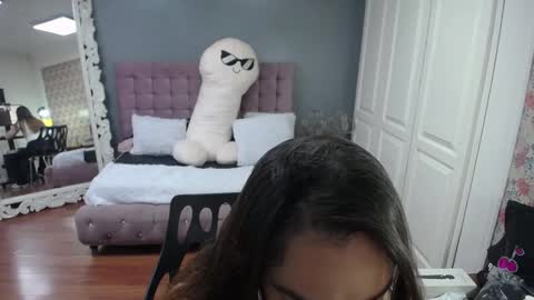 Snapshot of tammyparker_ chatting on September 14, 2:42 am Tammara  online show from September 14, 2:42 am