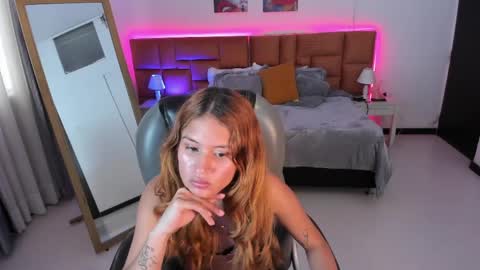 Tamy  online show from April 10, 8:37 pm