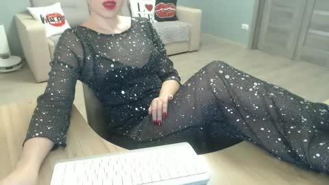 tangiblen online show from January 13, 7:10 pm