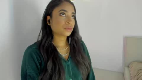 TANEESHA  online show from June 1, 1:07 am