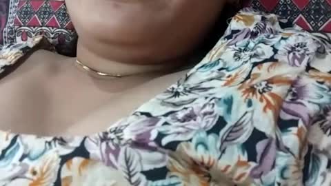 taniya_roy4628 online show from June 14, 11:54 am