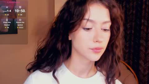 Anna online show from May 26, 11:53 am