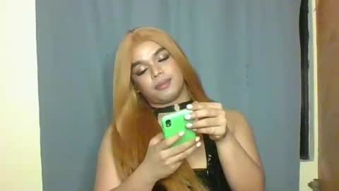 tarahriches online show from October 25, 3:19 pm