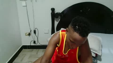 Tara online show from March 9, 1:15 pm