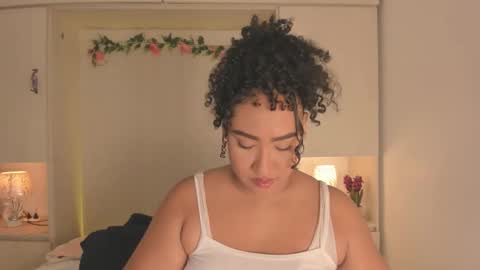  T A R A  online show from January 17, 4:20 am