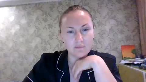 tasha light online show from June 3, 6:46 pm