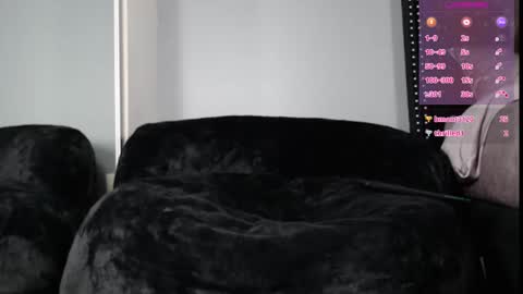 Tasha Creams online show from May 13, 1:11 am
