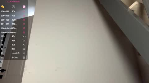 Viola online show from January 10, 4:33 pm