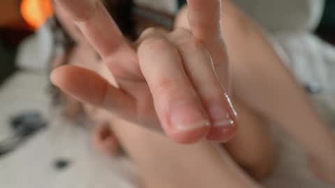 RHEA  pronanciation like Reya   online show from April 22, 2:36 pm