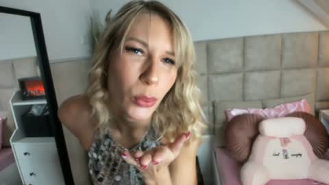 tatjana_official online show from February 4, 7:18 am