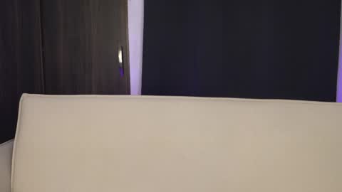 taurussfaiiry online show from May 14, 10:32 am