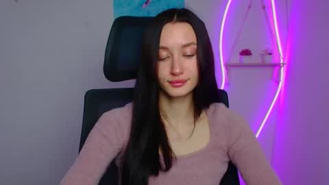 Taya online show from March 18, 6:40 am