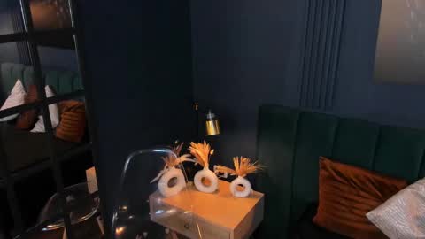 Taylor Bennet online show from March 11, 12:06 pm