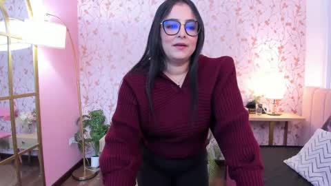 Taylor Bennet online show from February 22, 11:55 am