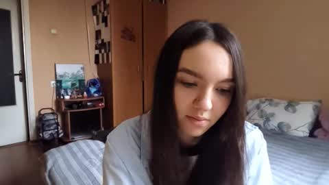 Kimi online show from November 23, 1:35 pm