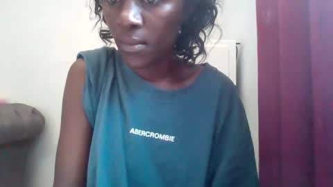 temptiebony69 online show from October 1, 9:14 am