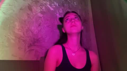 temptingvision online show from December 3, 6:32 pm