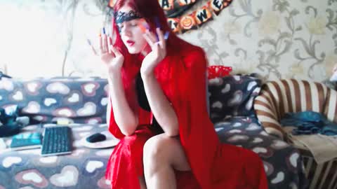 Snapshot of tender__ada chatting on October 24, 7:48 am Ada online show from October 24, 7:48 am