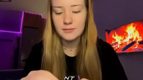 Hello My name is Ida I will be very glad to see you 3 online show from April 11, 6:00 pm