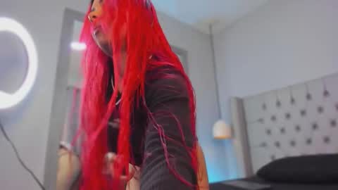 tess_hollis online show from January 11, 12:21 pm