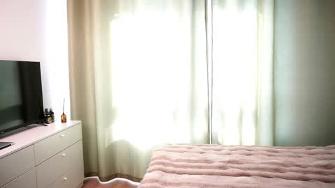 Tessa online show from May 6, 5:33 am