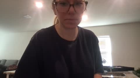 Daphne Summers online show from November 25, 7:36 pm