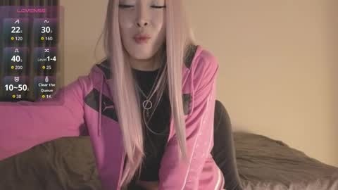 Snapshot of thanos_world1321002 chatting on September 16, 9:56 pm thanos_world1321002 online show from September 16, 9:56 pm