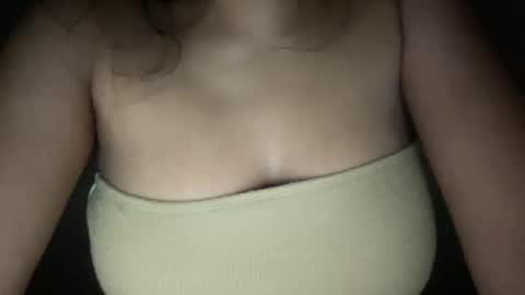 Melanie online show from October 19, 6:04 am