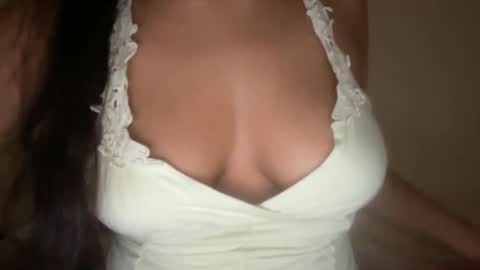 Melanie online show from October 20, 6:16 am